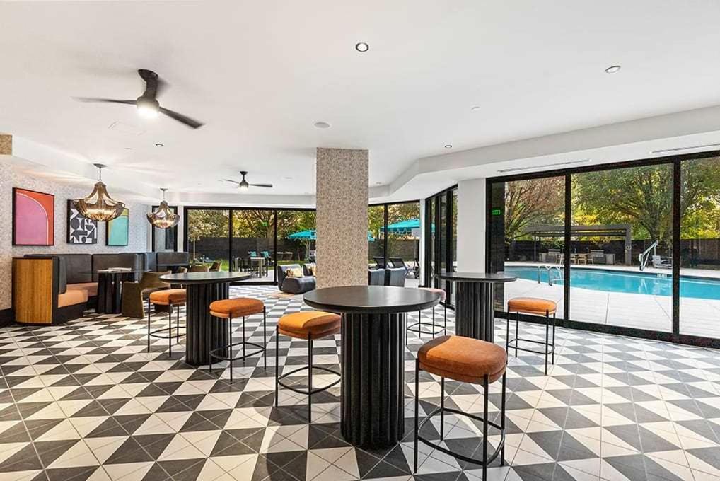 2Br Comfort Apartment In Prime Location Arlington Buitenkant foto